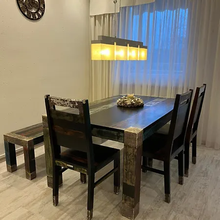 Apartment Sweet *